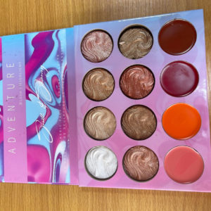 Adventure Shimmering And Shine Pallet