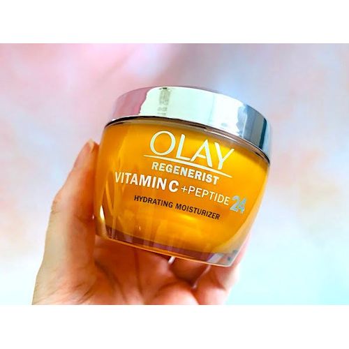 Olay Vitamin C + Peptide 24 Hydrating Moisturizer (2 in 1) - 96g